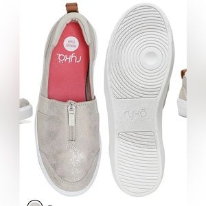 Ryka ViVi slip-o. Sneaker